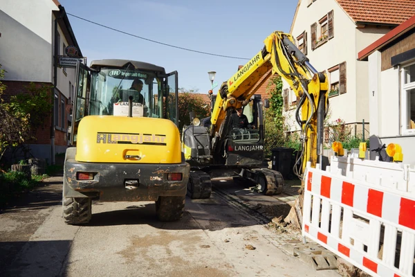Langjahr Bau GmbH im Straßenbau im Einsatz